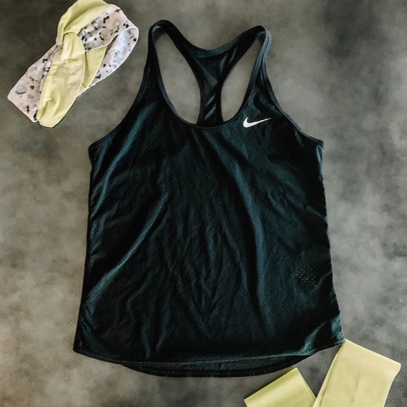 Nike Tops - Nike Breathable Black Tank Size Small